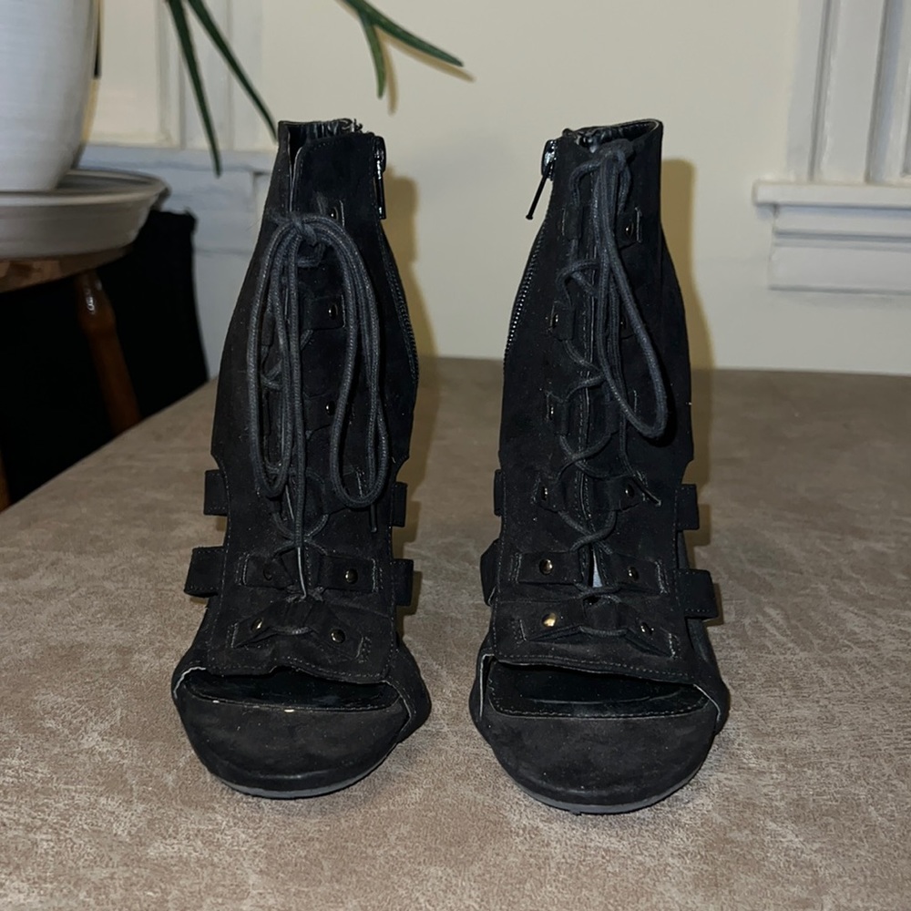 Women’s heels